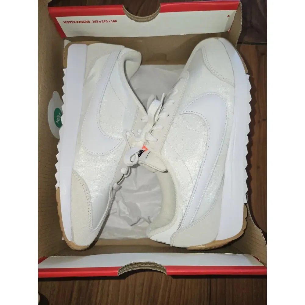 Size 6.5 - Nike Pacific White Gum W